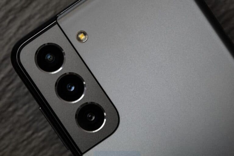 Teléfono Samsung capturando una imagen en alta resolución