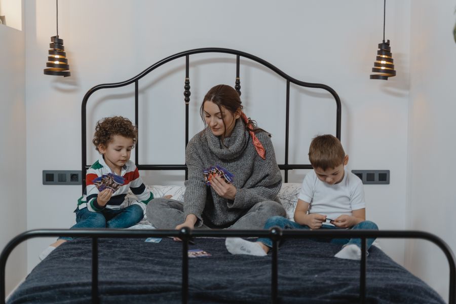 juegos cartas familiares adaptados 2 Juegos de cartas familiares adaptados