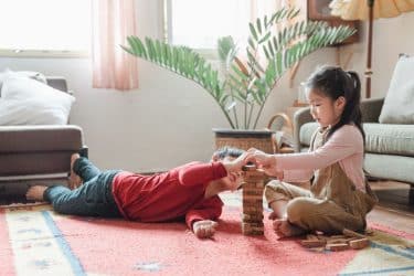 Conocé los beneficios educativos de los bloques de construcción de madera