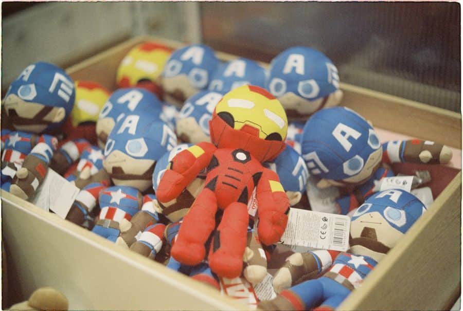 Muñecos articulados de superhéroes