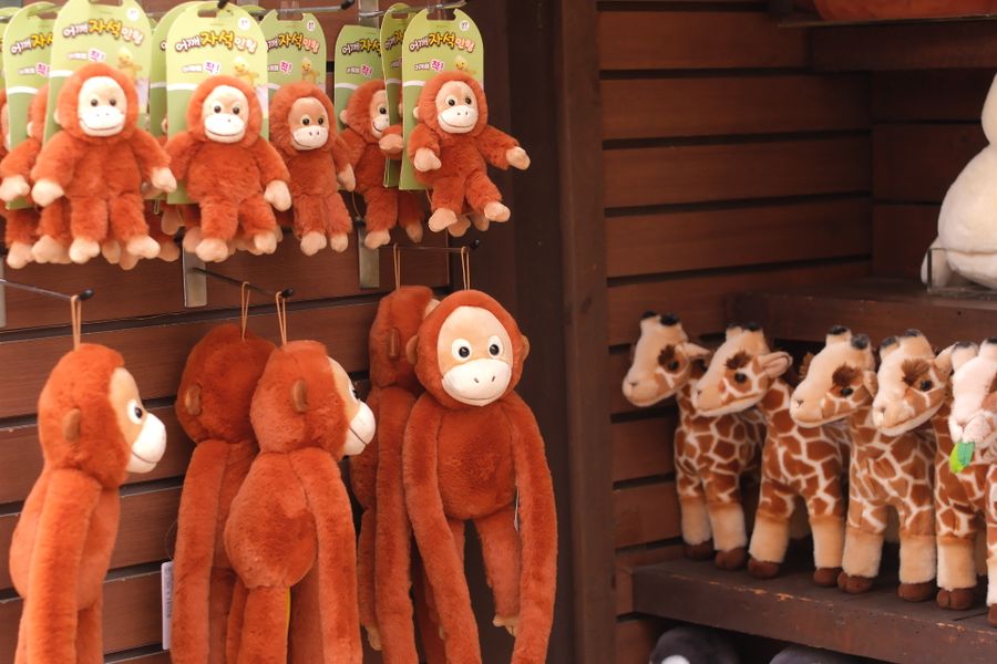 Peluches infantiles de texturas variadas